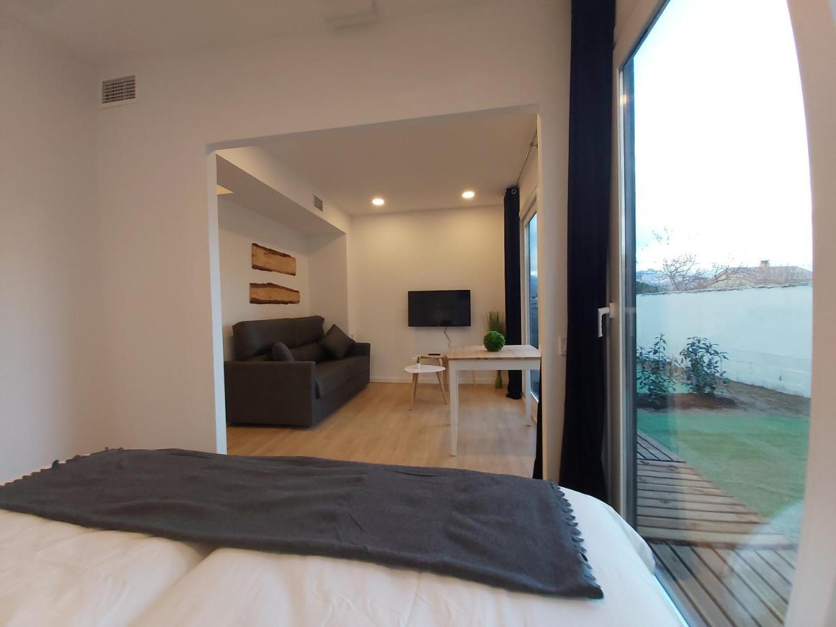 Acero Y Piedra Apartamentos Con Jardin Privado Cerceda  ภายนอก รูปภาพ