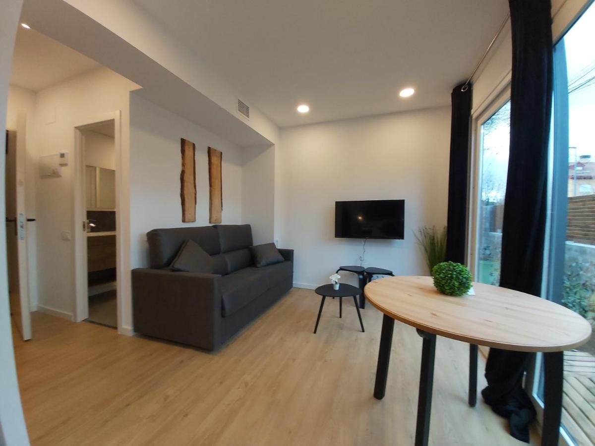 Acero Y Piedra Apartamentos Con Jardin Privado Cerceda  ภายนอก รูปภาพ