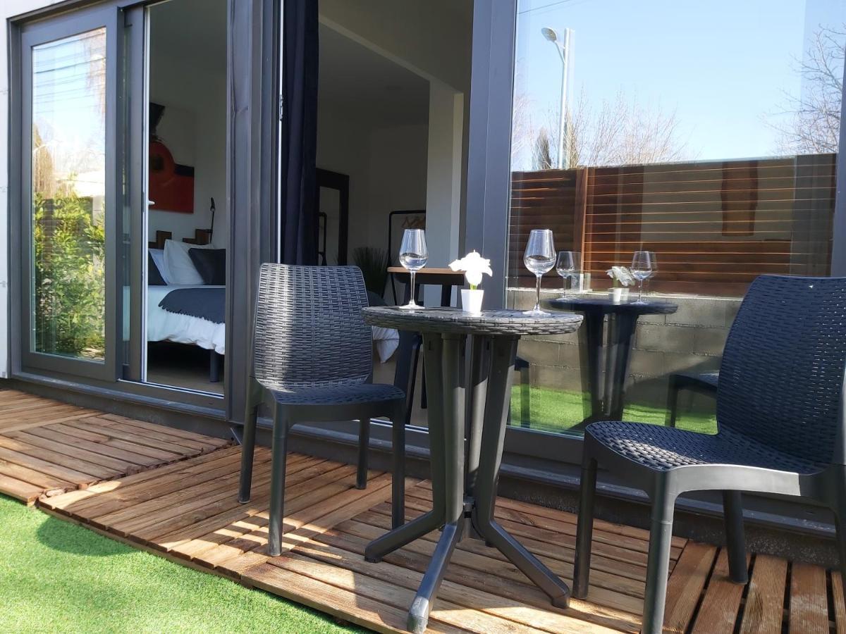 Acero Y Piedra Apartamentos Con Jardin Privado Cerceda  ภายนอก รูปภาพ