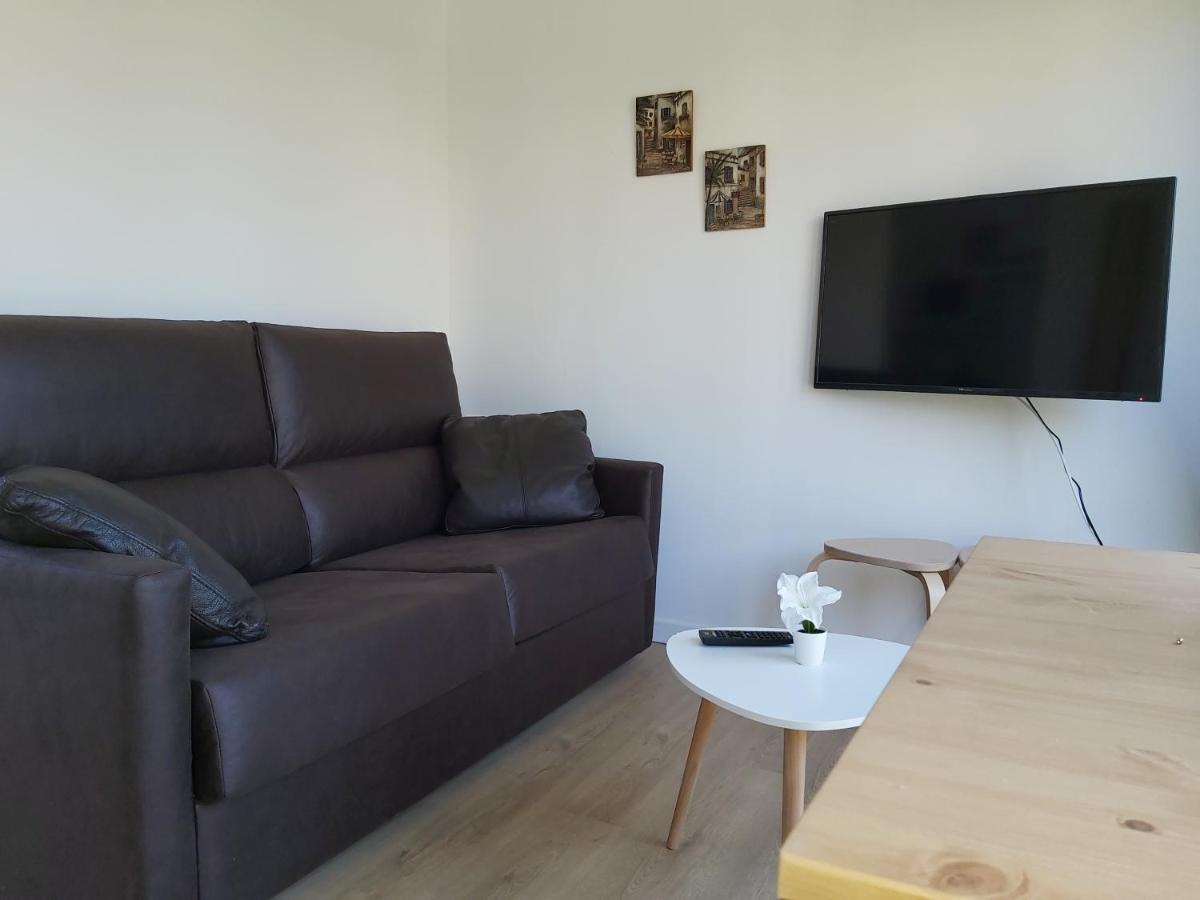 Acero Y Piedra Apartamentos Con Jardin Privado Cerceda  ภายนอก รูปภาพ