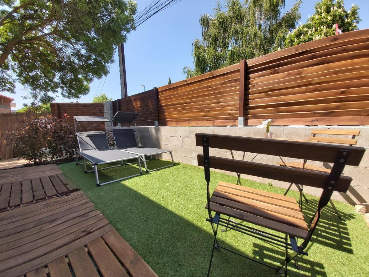 Acero Y Piedra Apartamentos Con Jardin Privado Cerceda  ภายนอก รูปภาพ